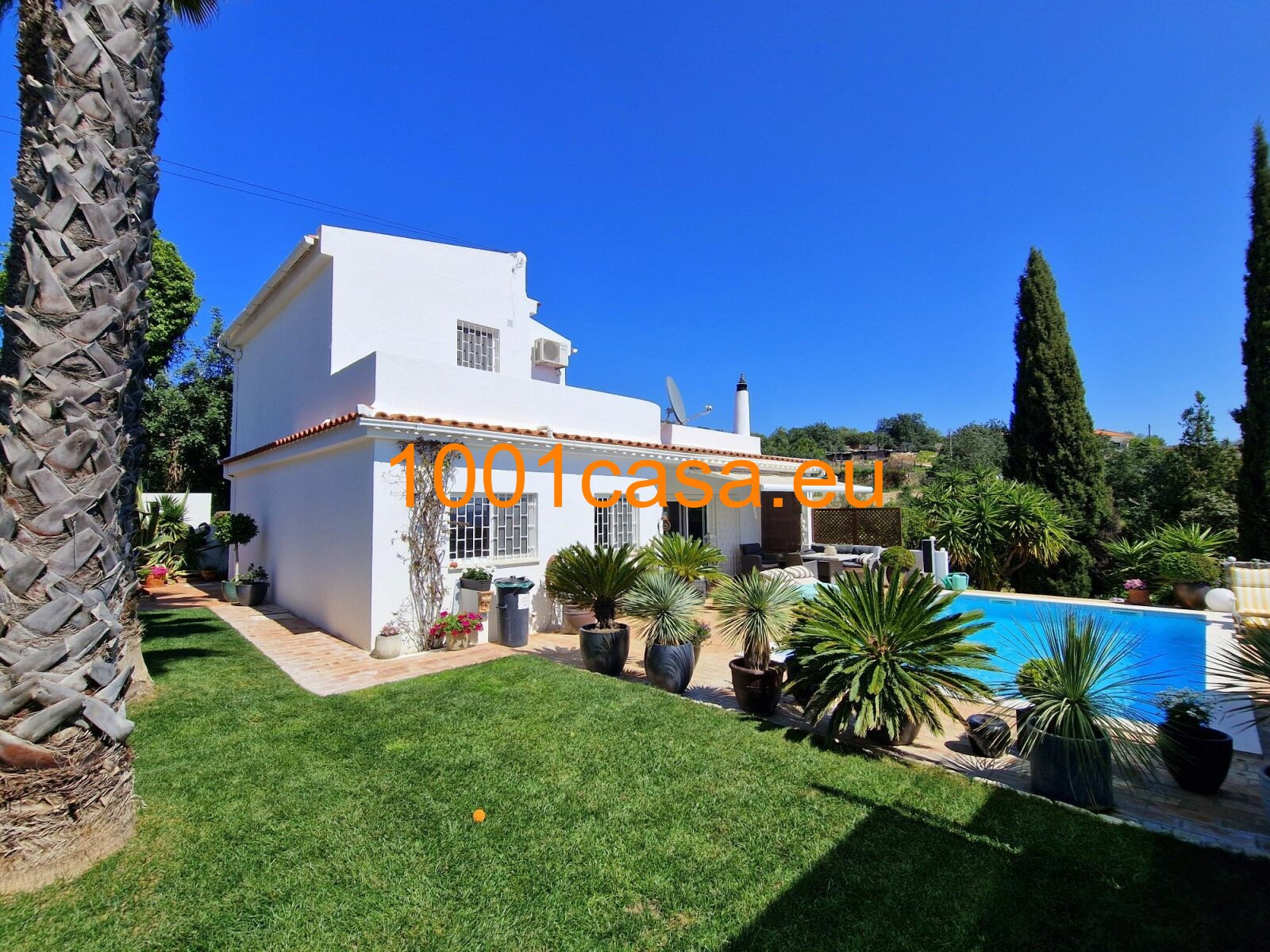 Algarve Loule - Traumvilla in sonniger Südhanglage zu verkaufen Algarve Loule - Traumvilla in sonniger Südhanglage zu verkaufen